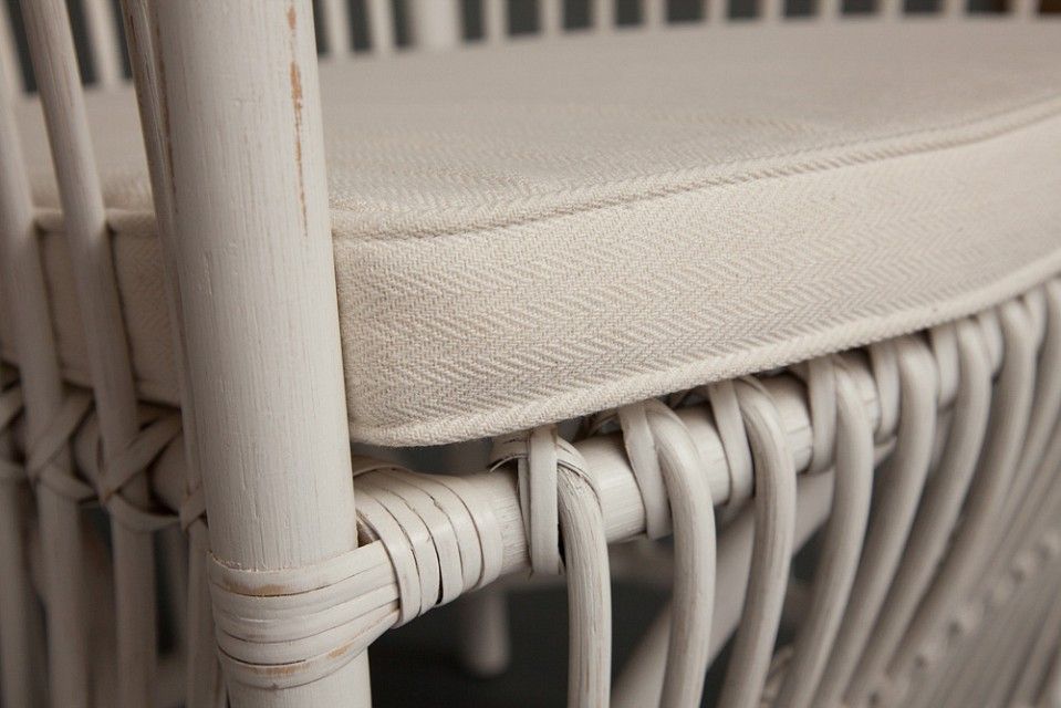 кресло secret de maison riviera с подушкой натуральный ротанг, 100х57,5х73см, белый+натуральный дистресс